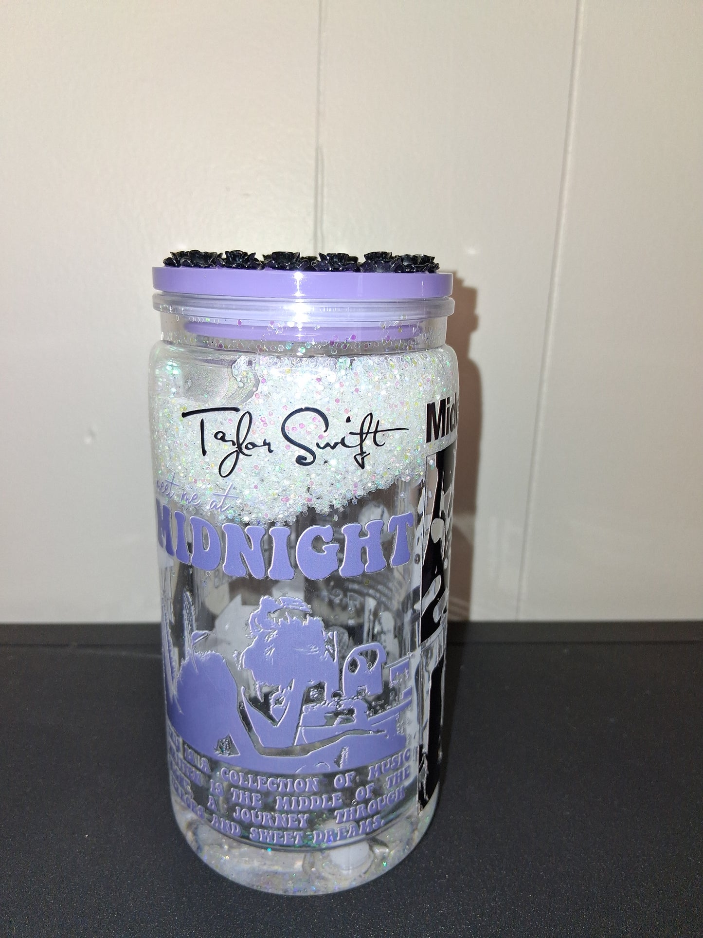 Taylor Swift Snow globe cup